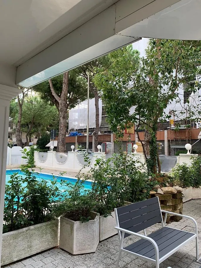 Hotel Royal Plaza Rimini 4*,