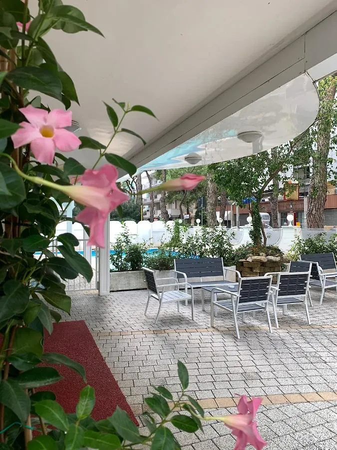 רימיני Hotel Royal Plaza