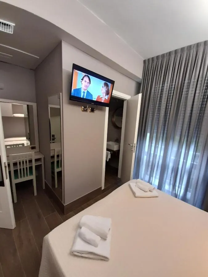 רימיני Hotel Royal Plaza