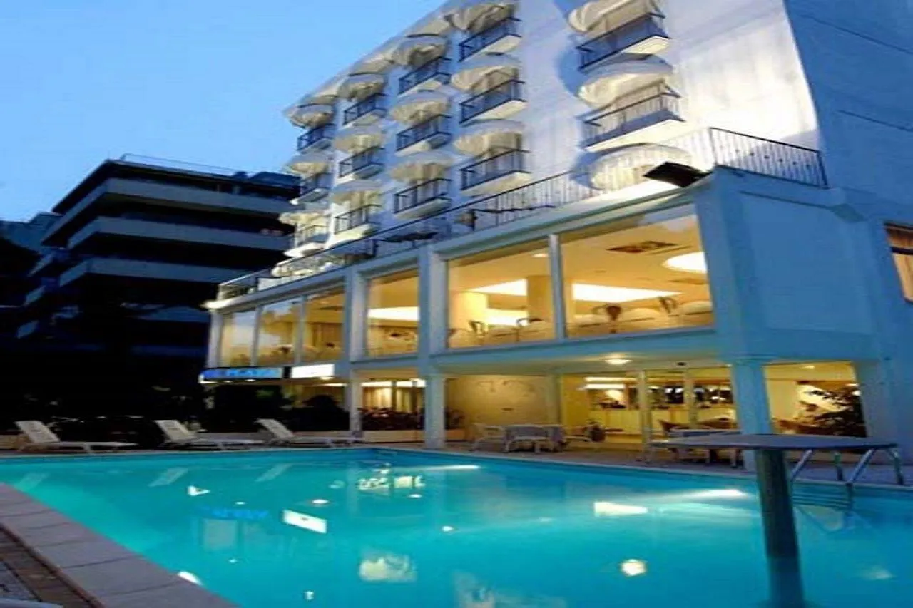 רימיני Hotel Royal Plaza